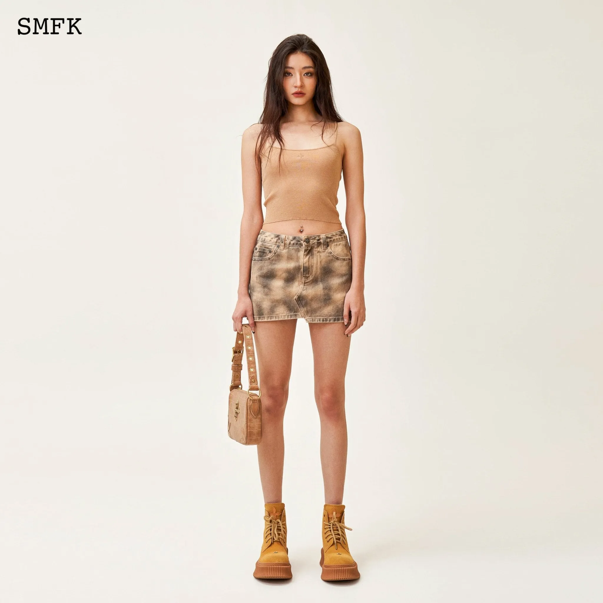 Compass Cross Classic Knitted Vest Top Nude