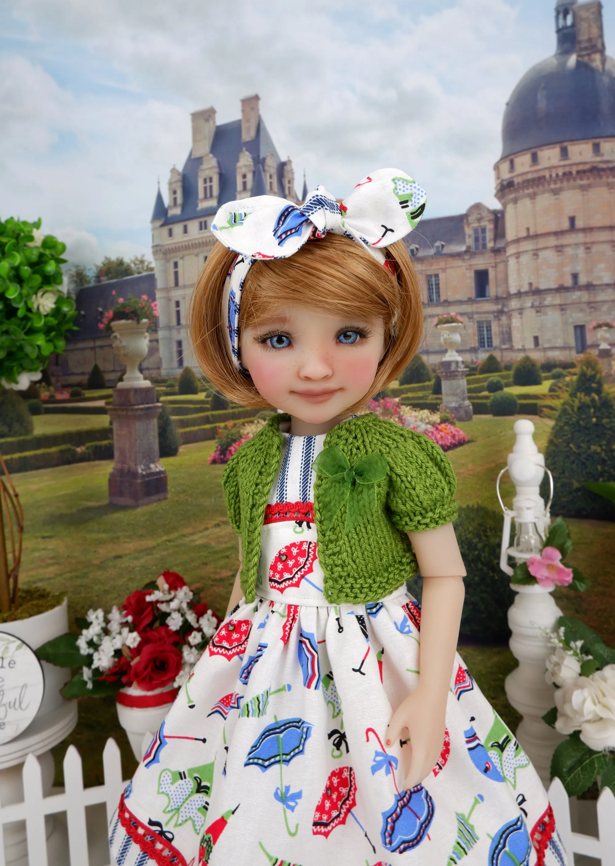Pretty Parasol - dress and sweater with shoes for Ruby Red Fashion Friends doll