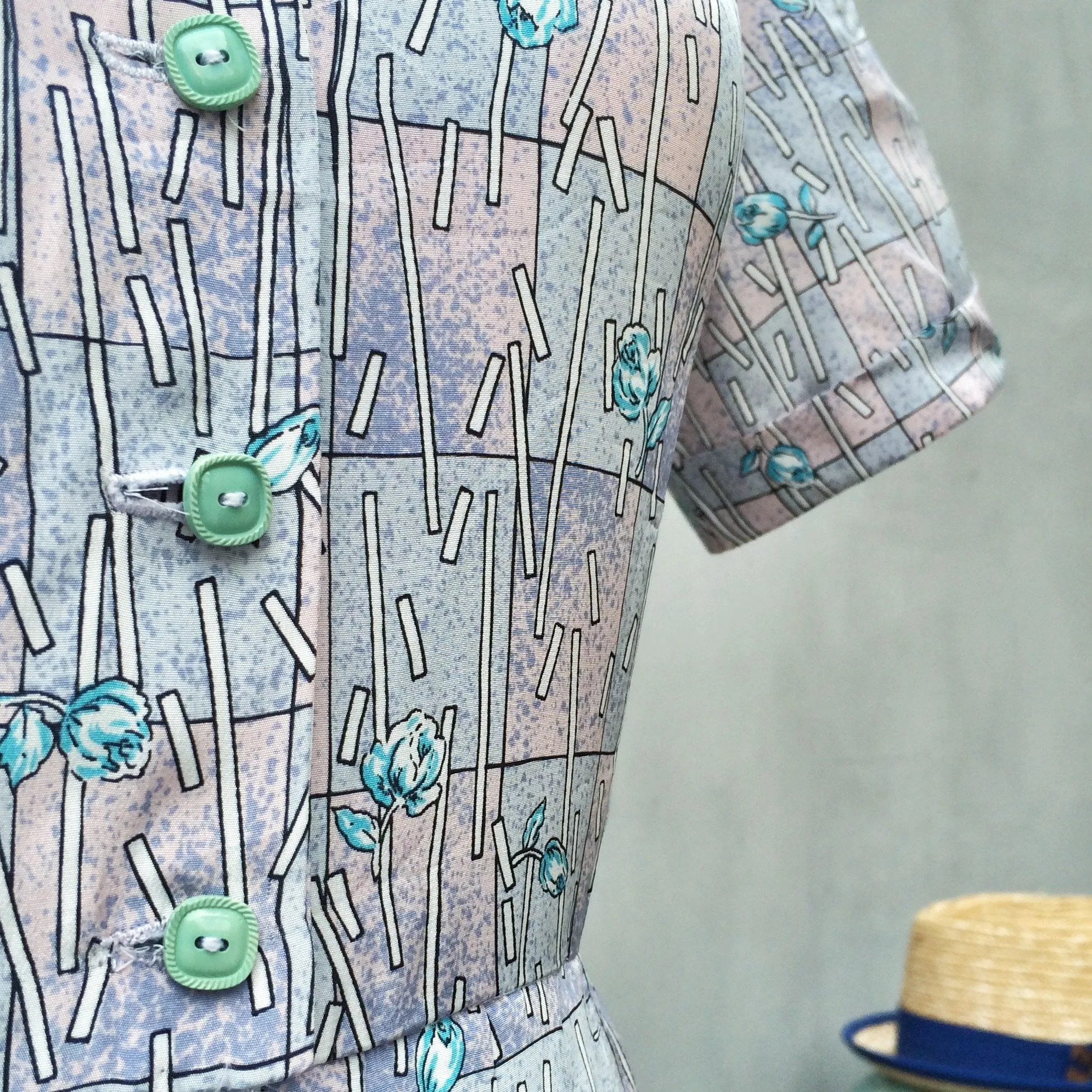 SALE! | Raining Blue Rose | Vintage 1940s shimmering sheen Pink light lavendar Blue Rose shirtwaist Dress