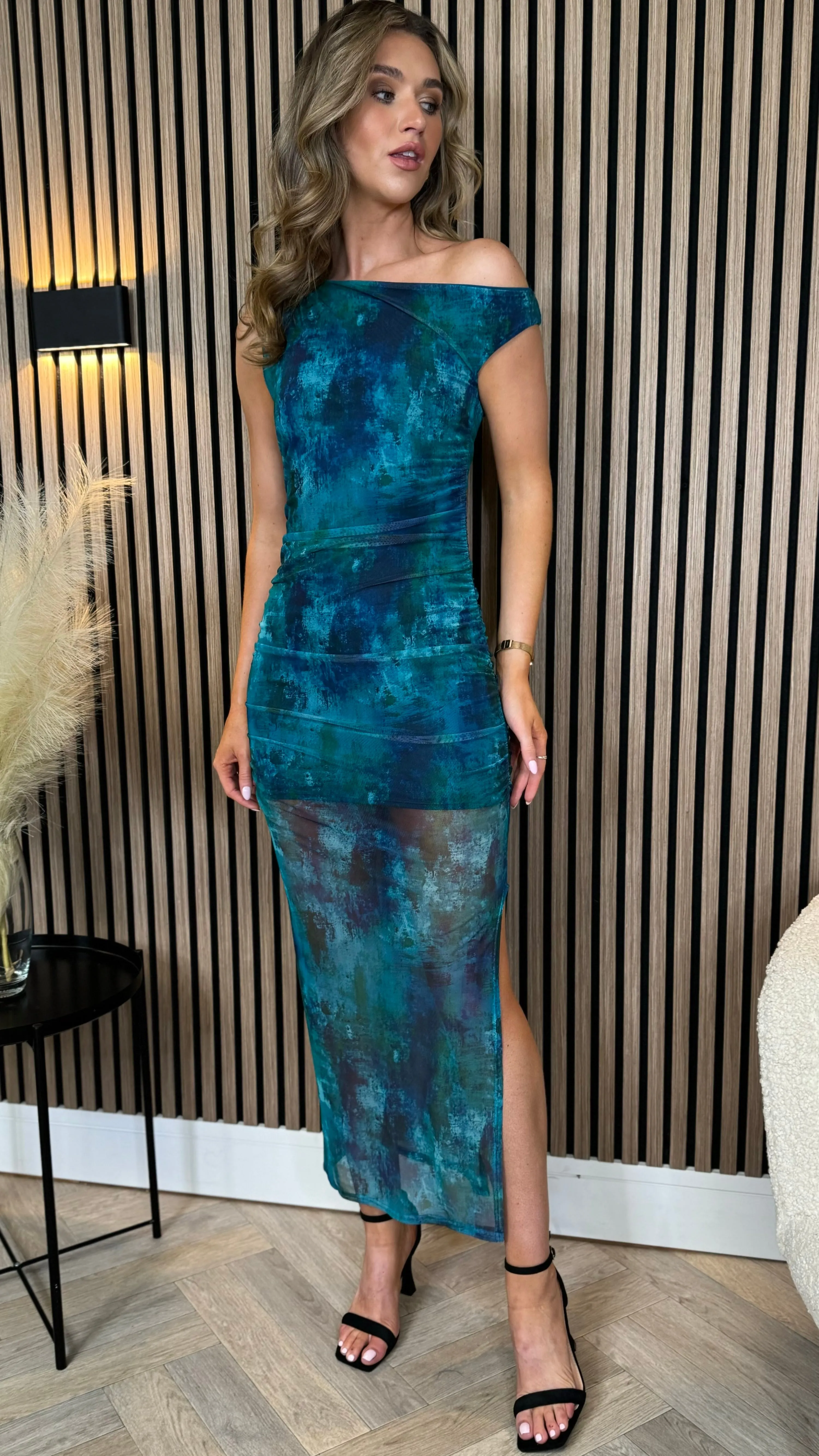 Sariah Green and Blue Printed Mesh Bodycon Midi Dress