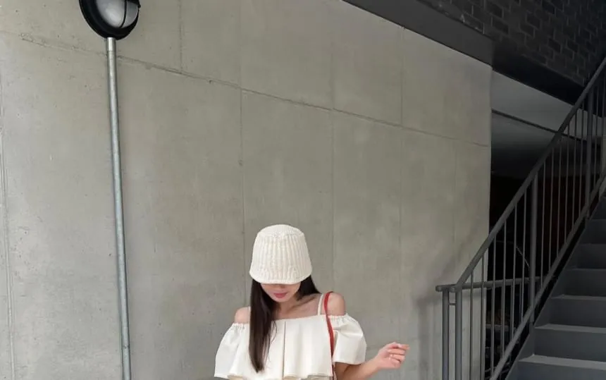 Short-Sleeve Cold-Shoulder Ruffle Trim Blouse / High Rise Wide Leg Pants