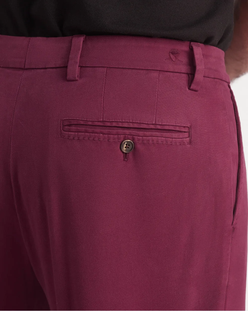 Single Pleated Relaxed Fit Garment Dyed - Maroon