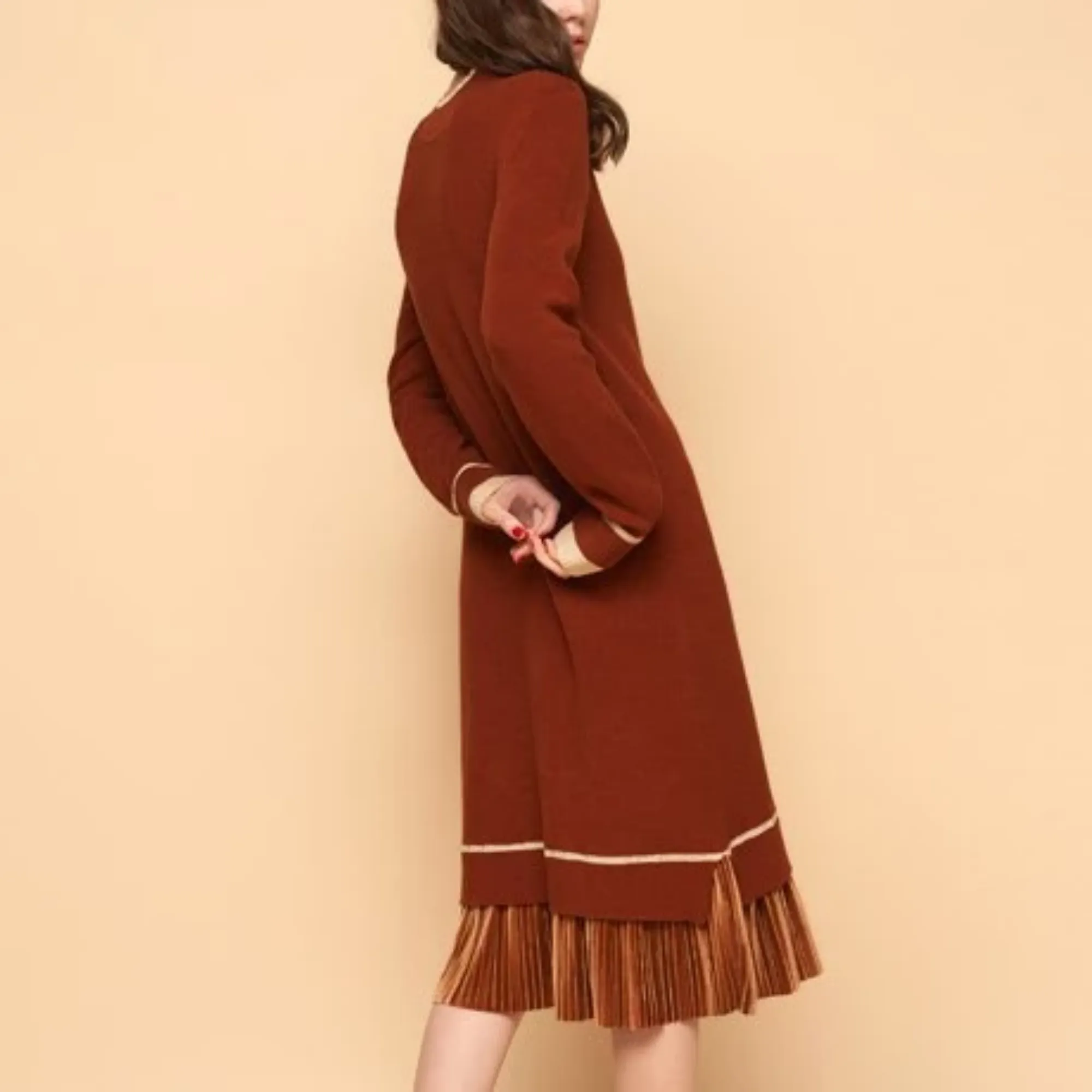 Women's Autumn Knitted O-Neck Long-Sleeved Midi Dress
